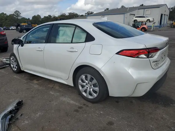 JTDBCMFE7P3020913 2023 TOYOTA COROLLA - Image 2
