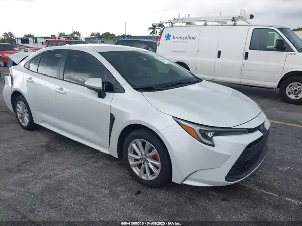 JTDBCMFE7R3046849 2024 TOYOTA COROLLA - Image 1