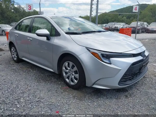 JTDBCMFE7R3053137 2024 TOYOTA COROLLA - Image 1