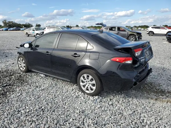 JTDBCMFE7R3058872 2024 TOYOTA COROLLA - Image 2