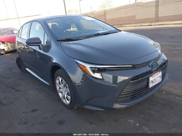 JTDBCMFE7R3059570 2024 TOYOTA COROLLA - Image 1