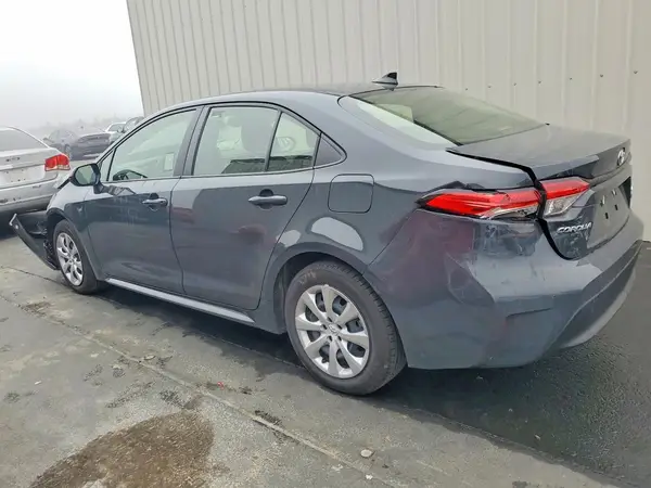 JTDBCMFE7R3063781 2024 TOYOTA COROLLA - Image 2