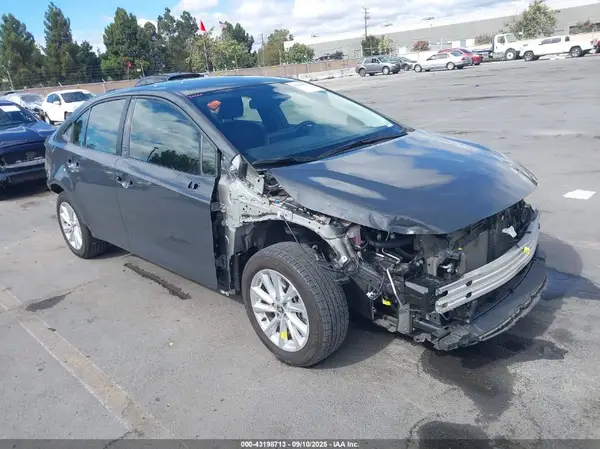 JTDBCMFE7R3064848 2024 TOYOTA COROLLA - Image 1