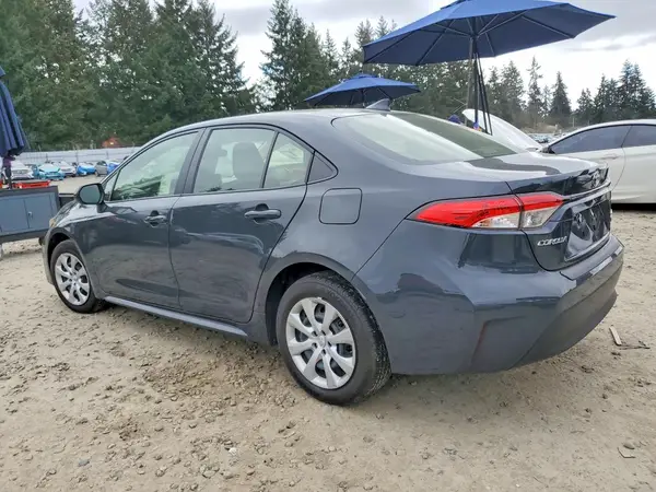 JTDBCMFE7R3064915 2024 TOYOTA COROLLA - Image 2
