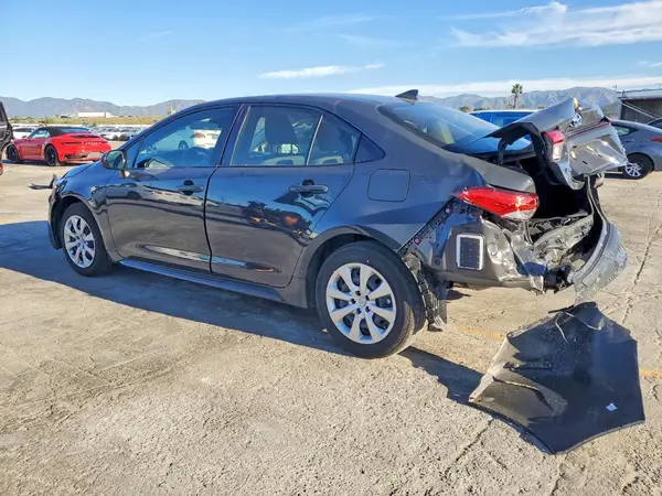 JTDBCMFE7R3065840 2024 TOYOTA COROLLA - Image 2