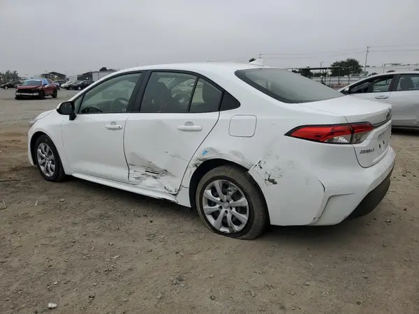 JTDBCMFE7R3066633 2024 TOYOTA COROLLA - Image 2