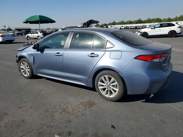 JTDBCMFE7R3068544 2024 TOYOTA COROLLA - Image 2