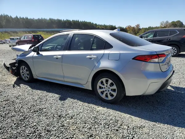 JTDBCMFE7RJ016648 2024 TOYOTA COROLLA - Image 2