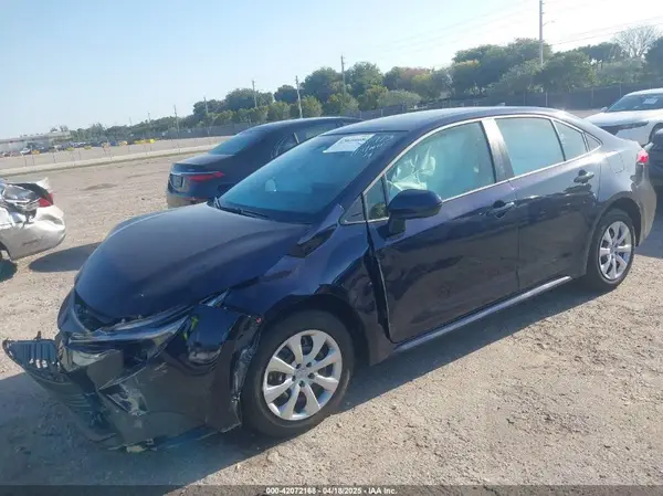 JTDBCMFE7S3084913 2025 TOYOTA COROLLA - Image 2