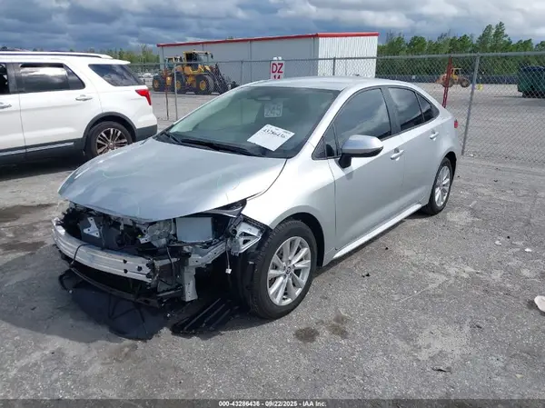 JTDBCMFE7S3105937 2025 TOYOTA COROLLA - Image 2