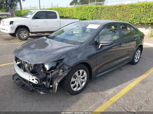 JTDBCMFE7S3110345 2025 TOYOTA COROLLA - Image 2