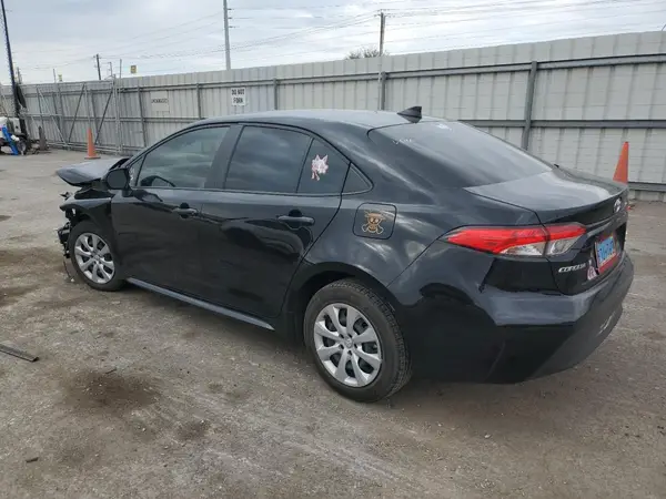 JTDBCMFE7SJ040027 2025 TOYOTA COROLLA - Image 2
