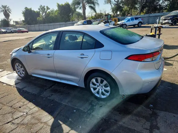 JTDBCMFE7T3121802 2026 TOYOTA COROLLA - Image 2