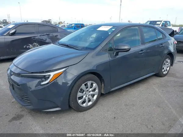 JTDBCMFE8P3023738 2023 TOYOTA COROLLA - Image 2