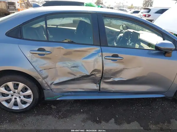 2023 TOYOTA COROLLA auction photo 6