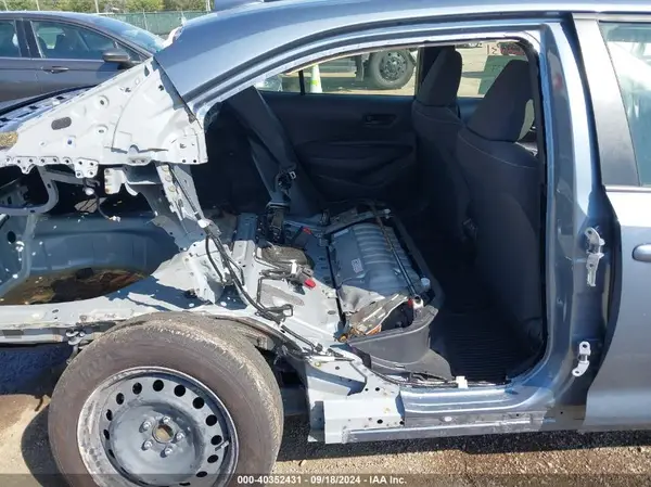 JTDBCMFE8R3039439 2024 TOYOTA COROLLA - Image 8