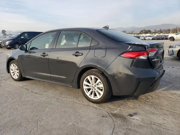 JTDBCMFE8R3058587 2024 TOYOTA COROLLA - Image 2