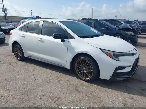 JTDBCMFE8R3064731 2024 TOYOTA COROLLA - Image 1