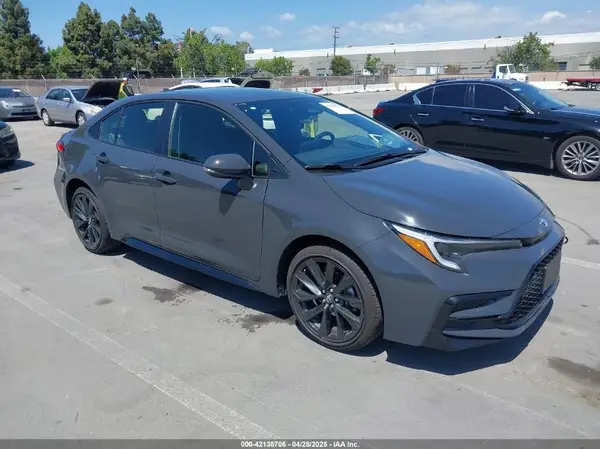 JTDBCMFE8R3067869 2024 TOYOTA COROLLA - Image 1