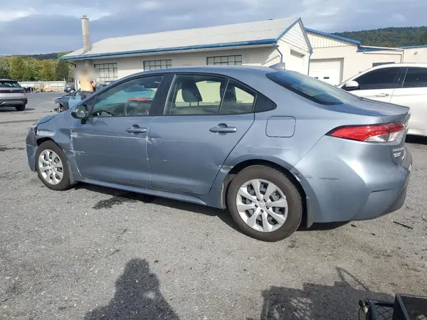 JTDBCMFE8R3068777 2024 TOYOTA COROLLA - Image 2