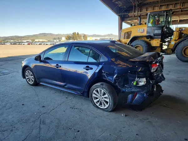 JTDBCMFE8S3071653 2025 TOYOTA COROLLA - Image 2