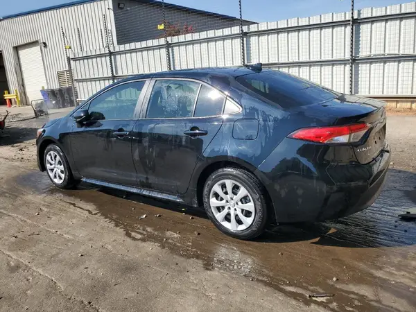 JTDBCMFE8S3075542 2025 TOYOTA COROLLA - Image 2