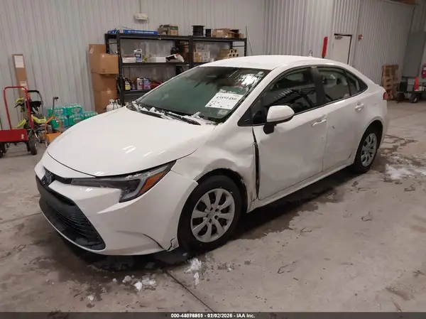 JTDBCMFE8S3080255 2025 TOYOTA COROLLA - Image 2