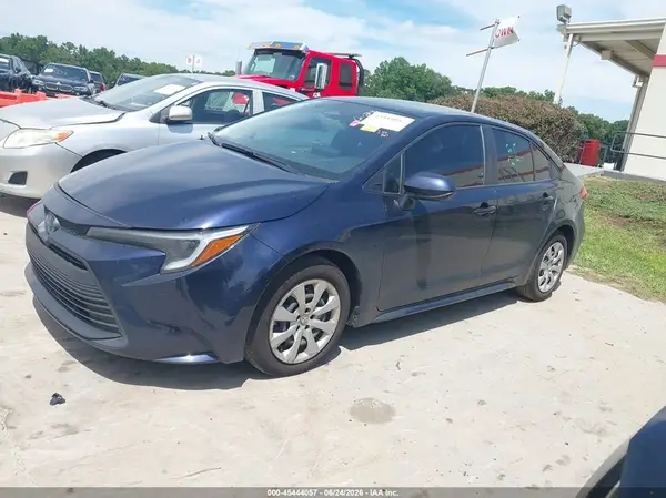 JTDBCMFE8S3087285 2025 TOYOTA COROLLA - Image 2