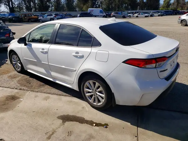 JTDBCMFE8S3091126 2025 TOYOTA COROLLA - Image 2