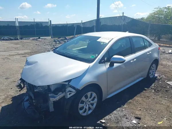JTDBCMFE8S3095340 2025 TOYOTA COROLLA - Image 2