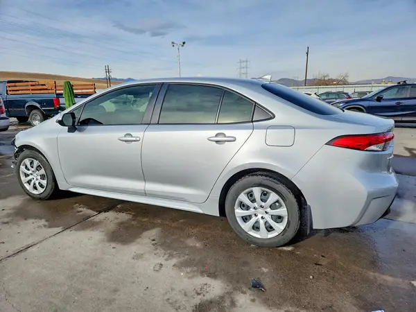 JTDBCMFE8S3096388 2025 TOYOTA COROLLA - Image 2