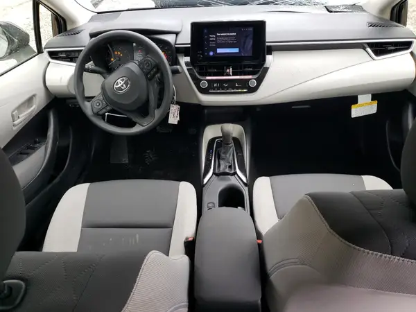JTDBCMFE8SJ037692 2025 TOYOTA COROLLA - Image 8