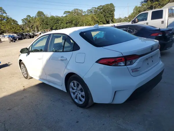 JTDBCMFE8SJ044190 2025 TOYOTA COROLLA - Image 2