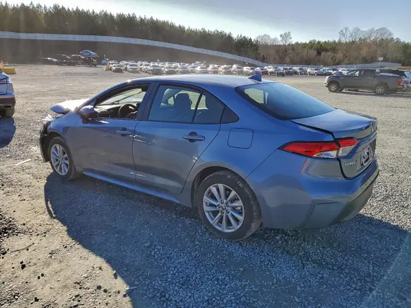 JTDBCMFE8T3115121 2026 TOYOTA COROLLA - Image 2