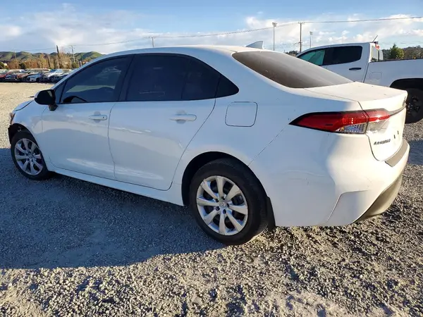 JTDBCMFE8T3120478 2026 TOYOTA COROLLA - Image 2