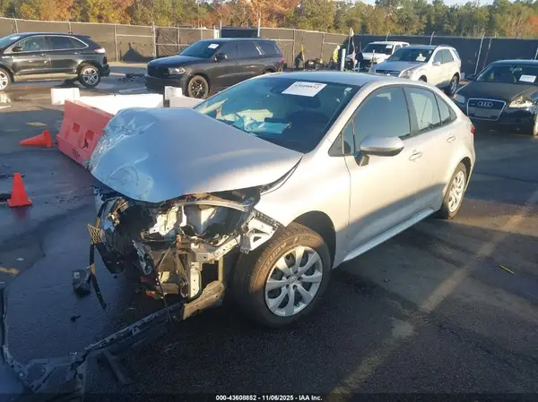 JTDBCMFE9PJ007575 2023 TOYOTA COROLLA - Image 2