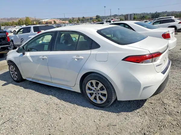 JTDBCMFE9PJ009830 2023 TOYOTA COROLLA - Image 2