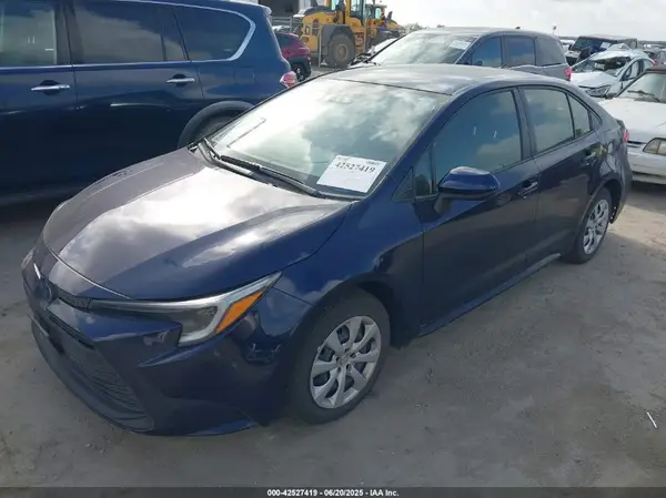 JTDBCMFE9PJ013411 2023 TOYOTA COROLLA - Image 2