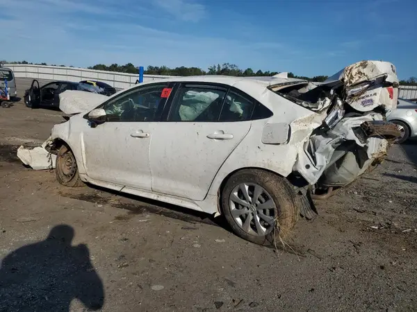 JTDBCMFE9PJ014977 2023 TOYOTA COROLLA - Image 2