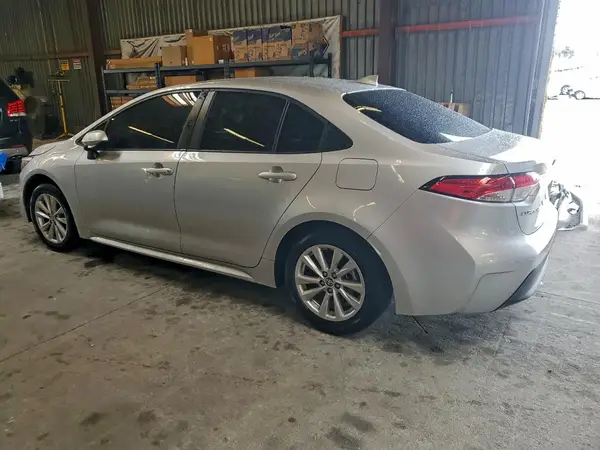 JTDBCMFE9R3031317 2024 TOYOTA COROLLA - Image 2
