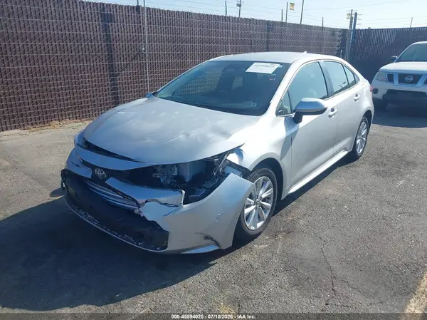 JTDBCMFE9R3033262 2024 TOYOTA COROLLA - Image 2