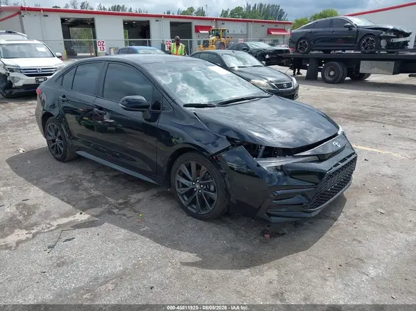 JTDBCMFE9R3037926 2024 TOYOTA COROLLA - Image 1