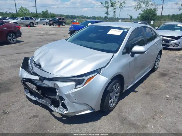 JTDBCMFE9R3046710 2024 TOYOTA COROLLA - Image 2