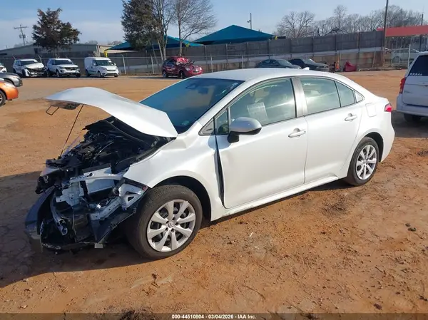 JTDBCMFE9R3047971 2024 TOYOTA COROLLA - Image 2