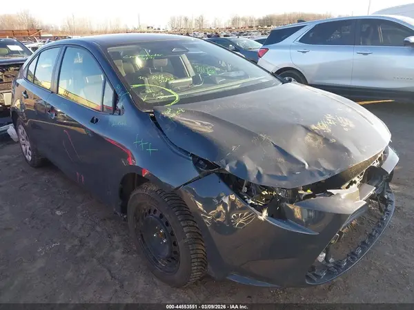JTDBCMFE9R3050529 2024 TOYOTA COROLLA - Image 1