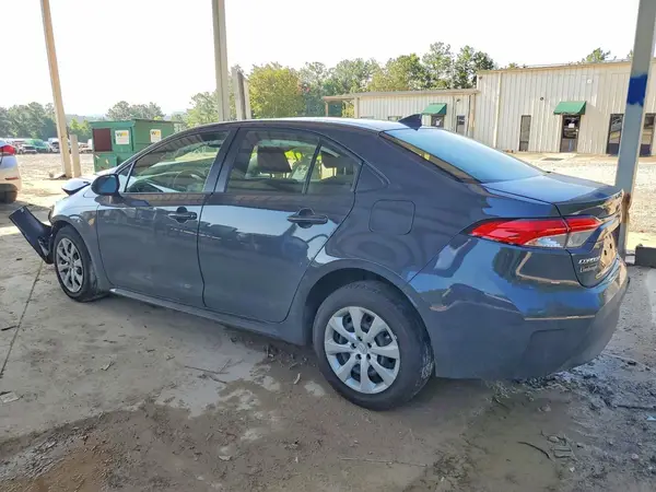 JTDBCMFE9R3051129 2024 TOYOTA COROLLA - Image 2