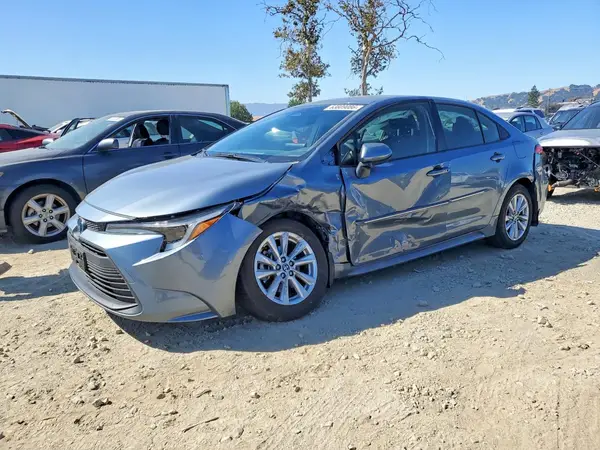 JTDBCMFE9R3057254 2024 TOYOTA COROLLA - Image 1