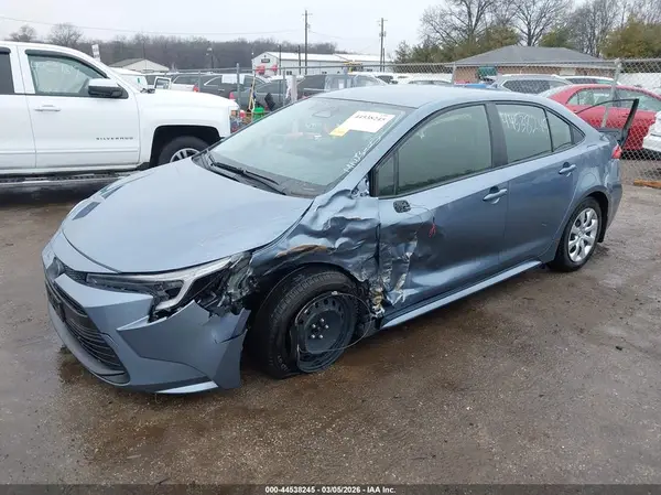 JTDBCMFE9R3059067 2024 TOYOTA COROLLA - Image 2