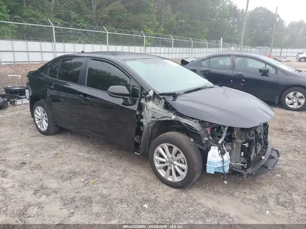JTDBCMFE9R3059232 2024 TOYOTA COROLLA - Image 1