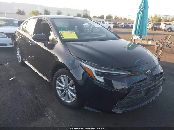 JTDBCMFE9R3062518 2024 TOYOTA COROLLA - Image 1